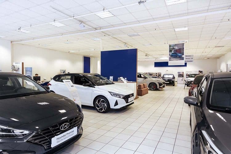 Verkaufsraum CSB Schimmel Automobile in Spandau.