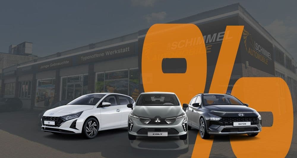 Hyundai i20, Hyundai BAYON und ein Mitsubishi Colt stehen nebeneinander.